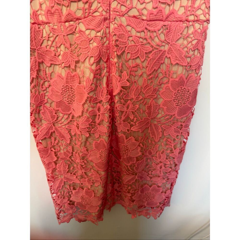 Beige by eci Women coral lace overlay dress size 6 - Picture 11 of 11